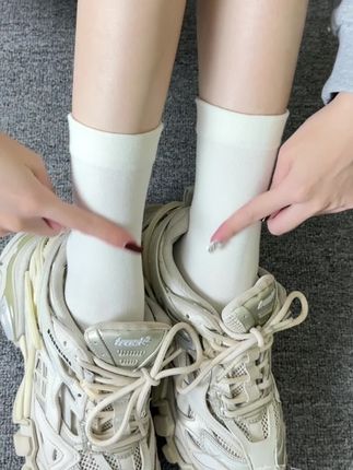 美拉德风袜子 舒适时尚